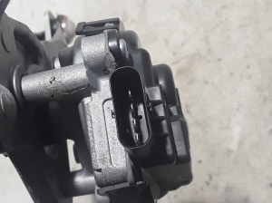  Windshield wiper mechanism 