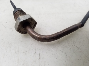 Volkswagen Golf VII (2012–2026) Exhaust gas temperature sensor 04L906088BB - 3