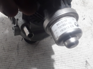  EGR valve 