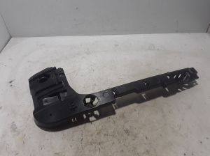  Rear bumper bracket 