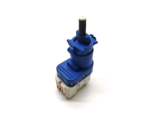 Tesla Model S S (2012–2026) Bremslichtschalter 7E5T-96854-AA - 3