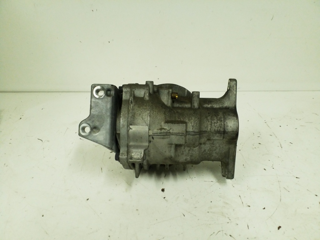 VOLVO XC60 1 generation (2008-2017) Front Transfer Case 31280844 24977745