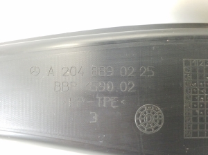 Mercedes Benz C-Class 204 (2007–2014) Sonstiges Teil des vorderen Kotflügels A2048890225 - 2