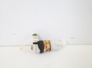 Kia Sportage (2010–2016) Front headlight washer motor 98510-2B700 - 2