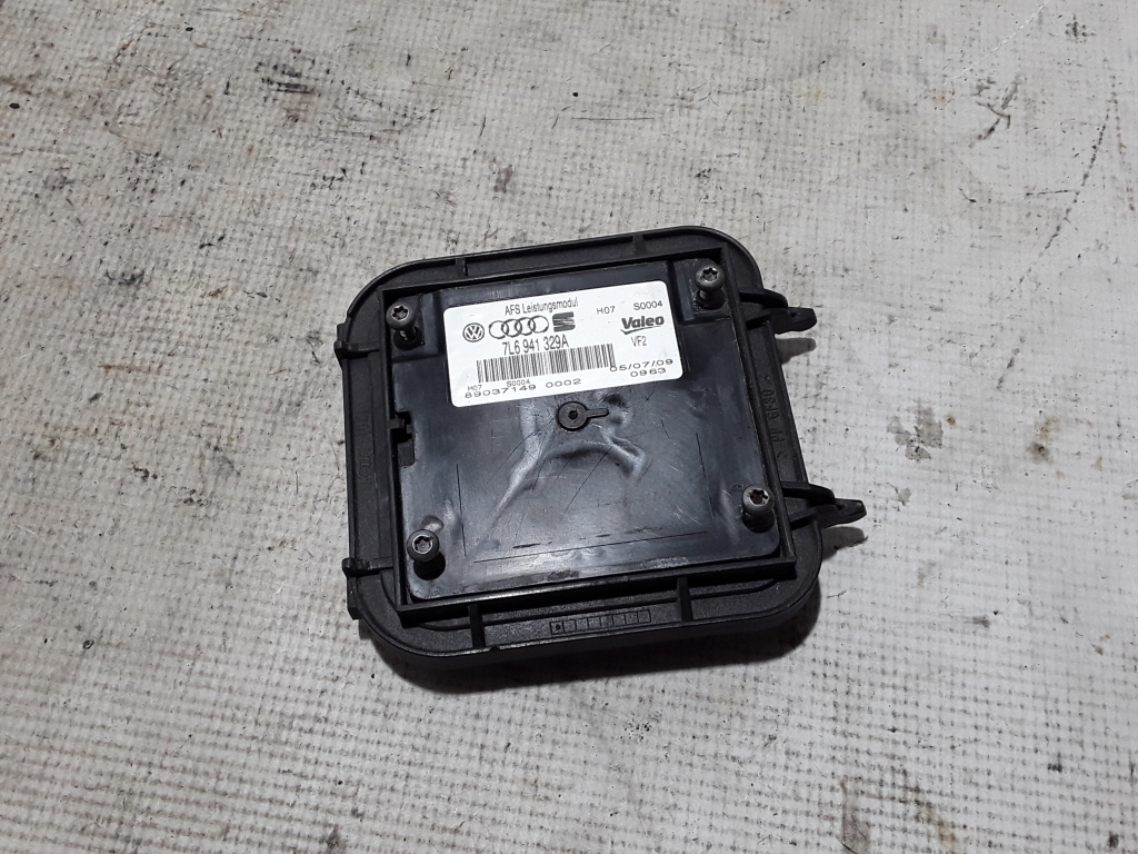 AUDI Q5 8R (2008-2017) Xenon Light Control Unit 7L6941329A 21070711