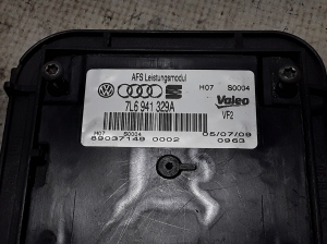 AUDI Q5 (2008–2017) Ksenoontulede juhtplokk 7L6941329A - 2