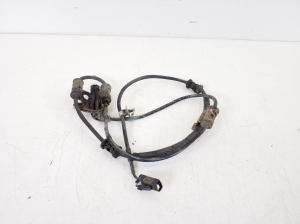 Front ABS sensor - 95670-3W300