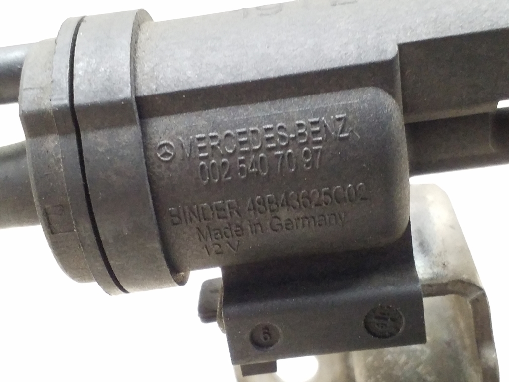 MERCEDES-BENZ GLA-Class X156 (2013-2020) Magnetventil 0025407097 24977645