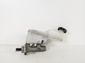 Kia Sportage (2010–2016) Brake master cylinder 58510-2S920 - 2