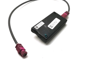 Tesla Model X X (2015–2026) SIM card reader 1032972-00-A - 2