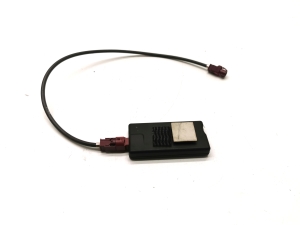 Tesla Model X X (2015–2026) SIM card reader 1032972-00-A - 3