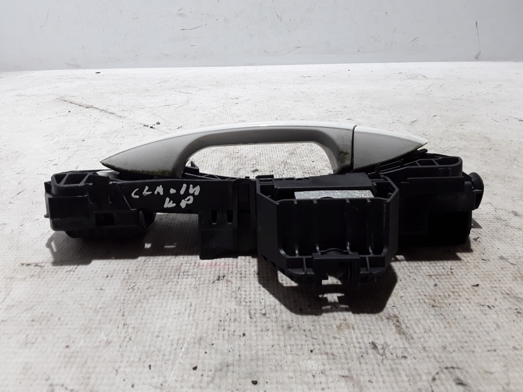 MERCEDES-BENZ CLA-Class C117 (2013-2016) Front Left Door Exterior Handle 21070679