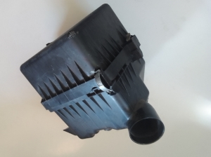 TOYOTA RAV 4 A4 (2012–2018) Luftfiltergehäuse 1770526140 - 2