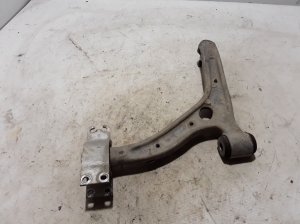 Mercedes Benz CLA-Class W117 (2013–2019) Querlenker vorne A2463304800 - 2