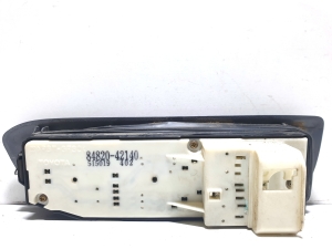 TOYOTA RAV 4 A2 (2000–2005) Front door glass switch 84820-42140 - 2