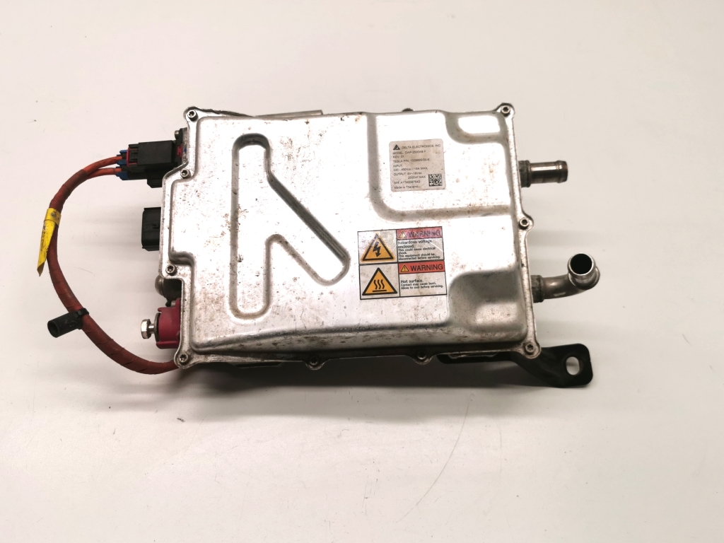 TESLA Model S 1 generation (2012-2024) Inverter 1028665-00-E 24831278