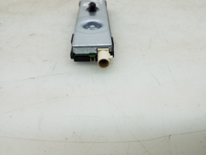 Mercedes Benz B-Class 246 (2011–2017) Antenna amplifier A1668200689 - 2