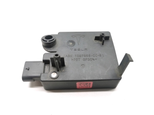 Tesla Model 3 3 (2016–2024) Control unit 1097855-00-F - 3