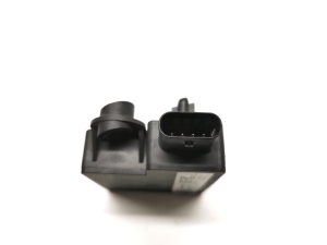 Tesla Model 3 3 (2016–2024) Juhtplokk 1097855-00-F - 3