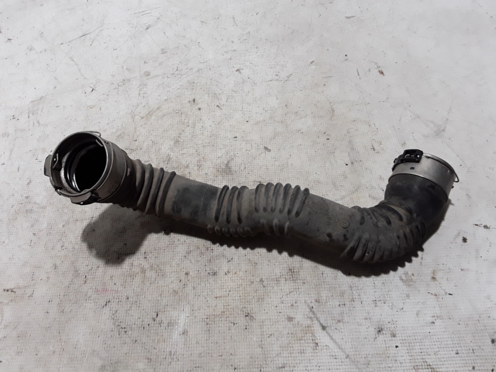 MERCEDES-BENZ CLA Coupe (C117) Right Side Intercooler Hose A2465200101 21072048