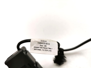 Tesla Model 3 3 (2016–2024) Antenn 1509420-00-B - 3