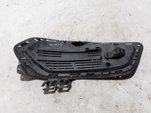  Front bumper lower grille 