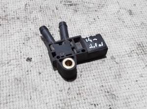 Mercedes Benz CLA-Class W117 (2013–2019) Other sensor A0071536028 - 3