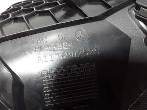 Mercedes Benz CLA-Class W117 (2013–2019) Tagumise toe sisekujundus A1176902525 - 3