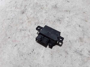 Mercedes Benz CLA-Class W117 (2013–2019) Relee A0009822023 - 2