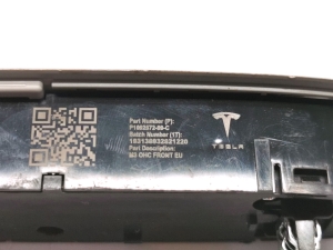 Tesla Model 3 3 (2016–2024) Front interior lighting panel 1092572-99-C - 4