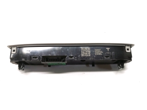 Tesla Model 3 3 (2016–2024) Rear interior lighting panel 1092574-00-C - 2