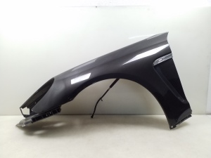   Front wing 