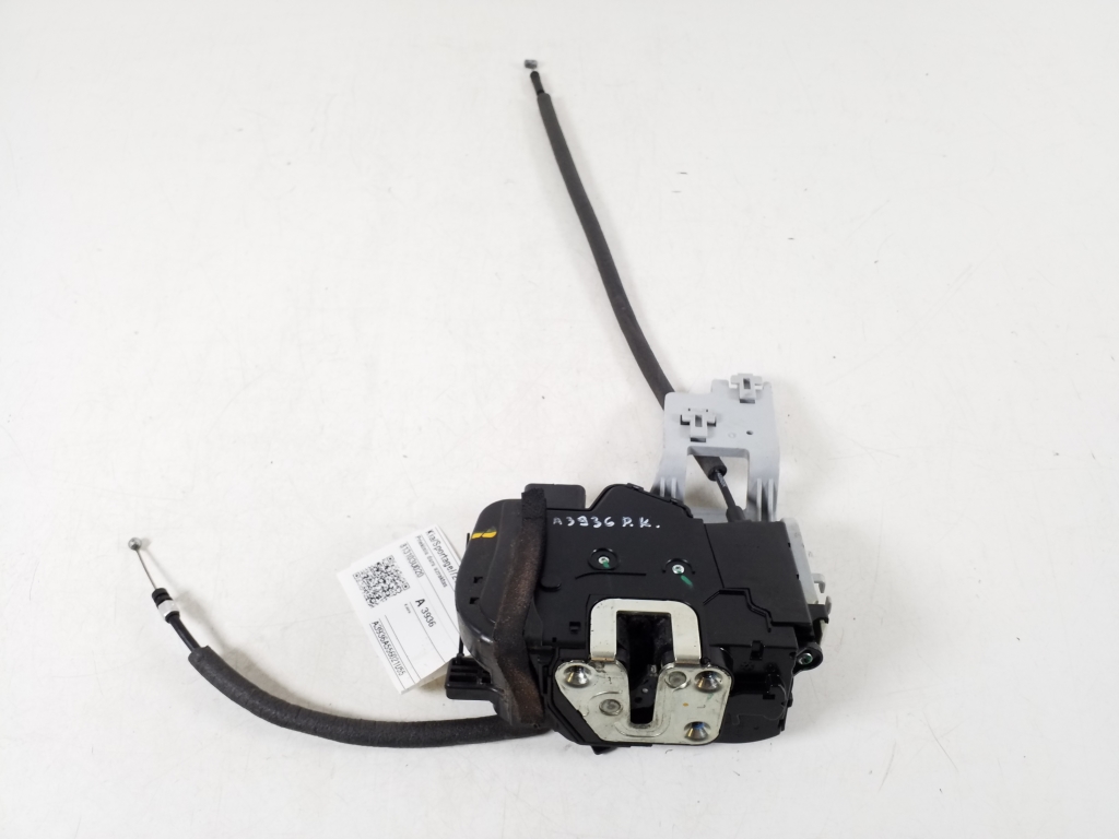 Kia Sportage (2010–2016) Front door lock 813103U020
