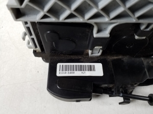 Kia Sportage (2010–2016) Front door lock 813103U020 - 2