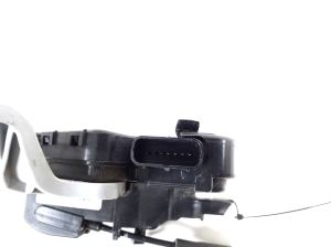 Kia Sportage (2010–2016) Front door lock 813103U020 - 3