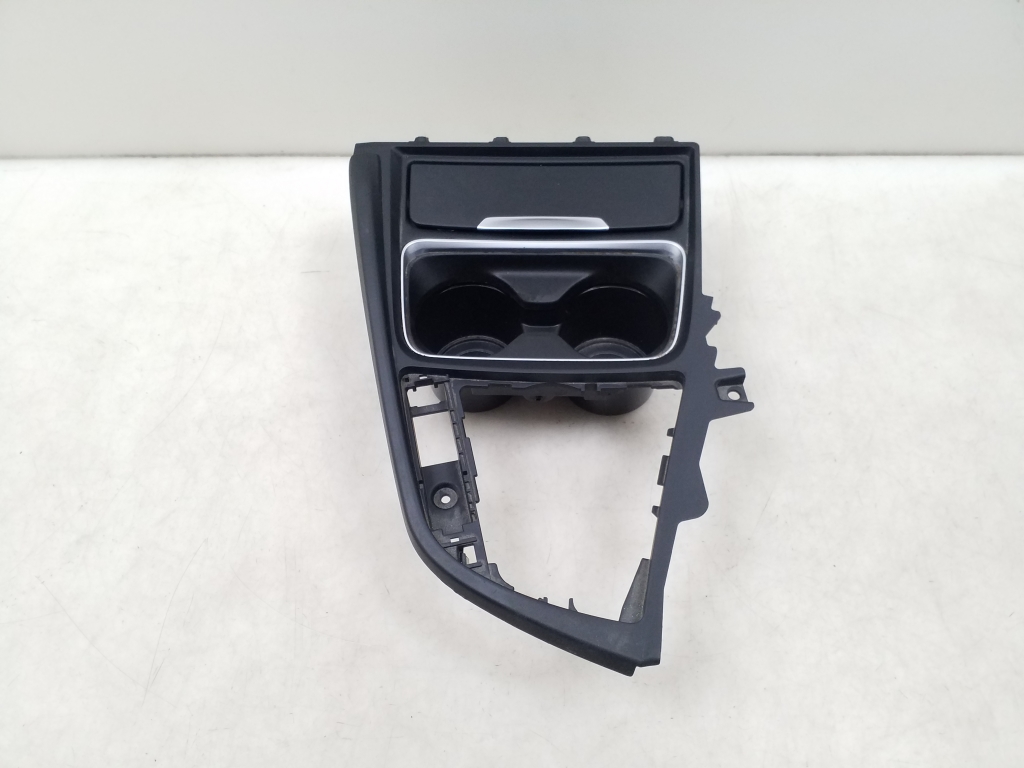 BMW 3 Series F30/F31 (2011-2020) Άλλα εξαρτήματα εσωτερικού χώρου 9218925 24979137