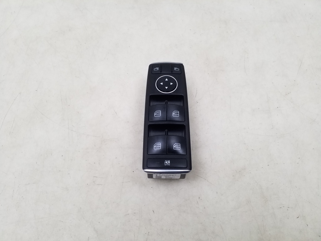 MERCEDES-BENZ A-Class W176 (2012-2018) Front Right Door Window Switch A1669054300 24979131