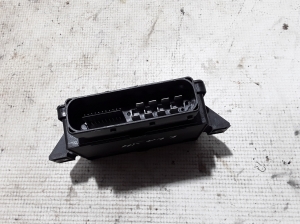 Mercedes Benz CLA-Class W117 (2013–2019) Electric parking brake control module A2469004512 - 2