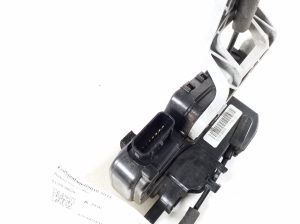 Kia Sportage (2010–2016) Front door lock 813203U020 - 3