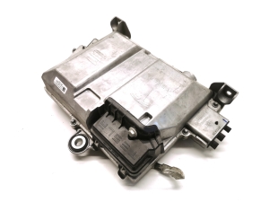 Tesla Model 3 3 (2016–2024) Engine control unit 1112485-00-A - 2