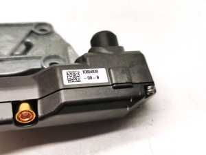 Tesla Model X X (2015–2026) Front camera 1065809-00-B - 2