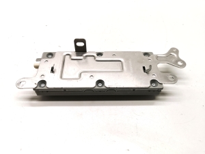Tesla Model 3 3 (2016–2024) Control unit 1079755-00-D - 2