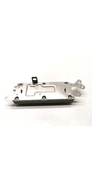 Tesla Model 3 3 (2016–2024) Juhtplokk 1079755-00-D - 3