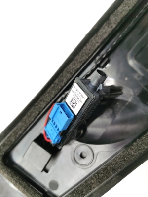Tesla Model 3 3 (2016–2024) Außenverkleidung der Mittelsäule 1109255-00-G - 4