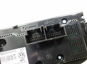 Volkswagen Passat B8 (2014–2023) Heater control panel 5GE907044AS - 4