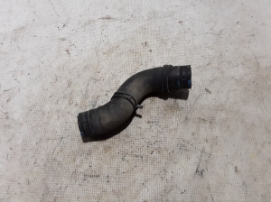 Mercedes Benz CLA-Class W117 (2013–2019) Jahutusradiaatori voolik A6512031782 - 2