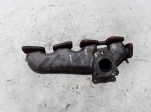   Exhaust manifold 