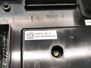 Tesla Model 3 3 (2016–2024) Komfortsteuergerät 1078673-90-H - 2