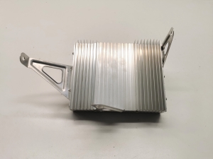 Tesla Model 3 3 (2016–2024) Audio amplifier 1079748-00-E - 2