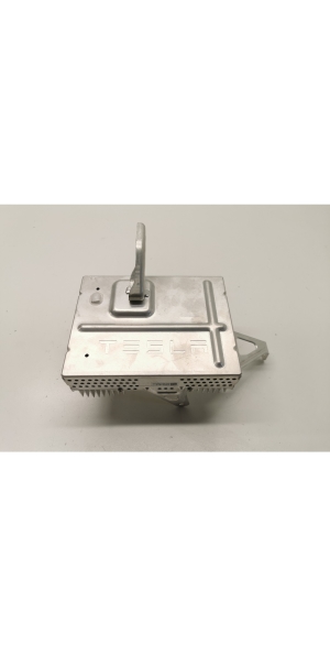 Amplificateur audio de voiture - 1079748-00-E